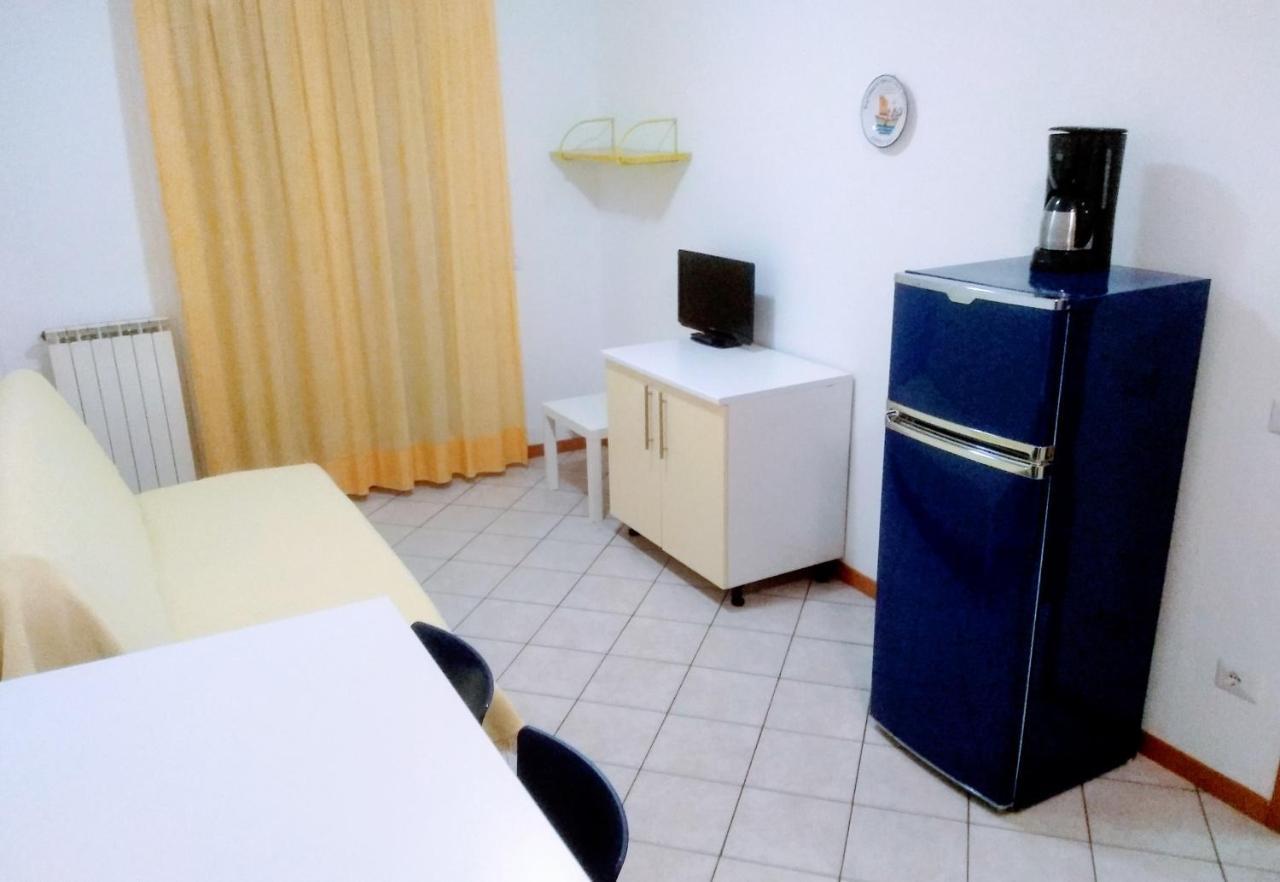35 Mq In Centro A Caorle Apartment Luaran gambar