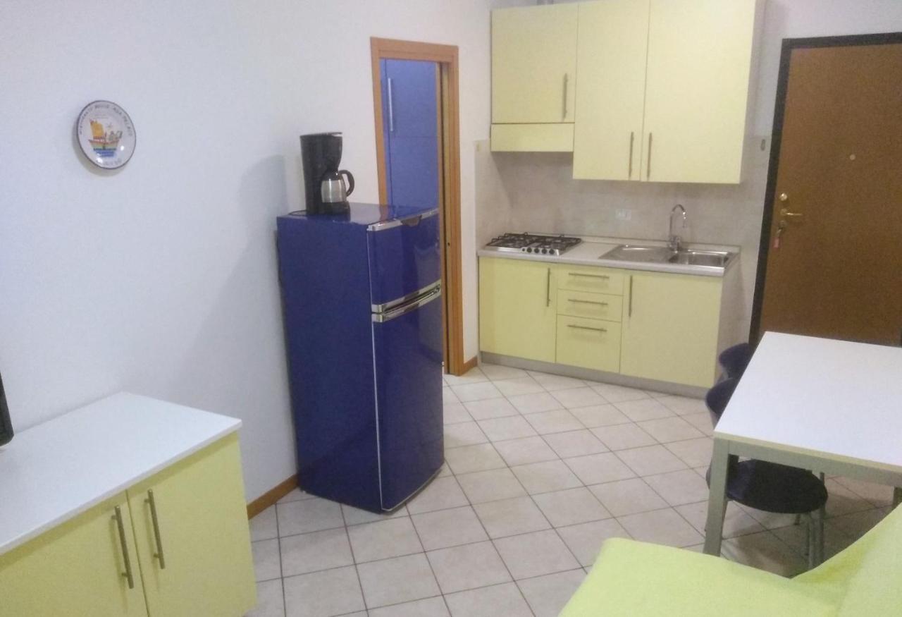 35 Mq In Centro A Caorle Apartment Luaran gambar