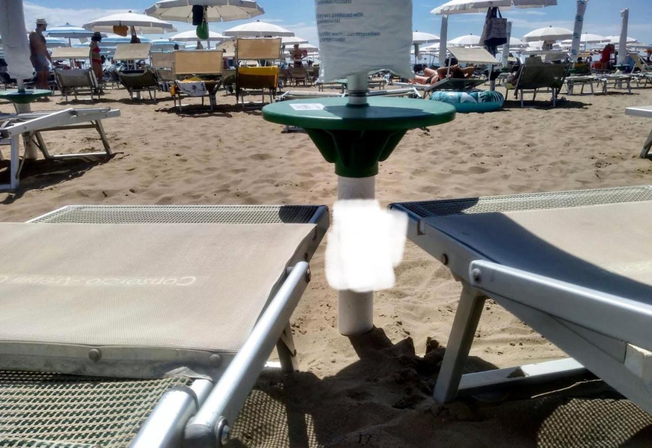 35 Mq In Centro A Caorle Apartment Luaran gambar